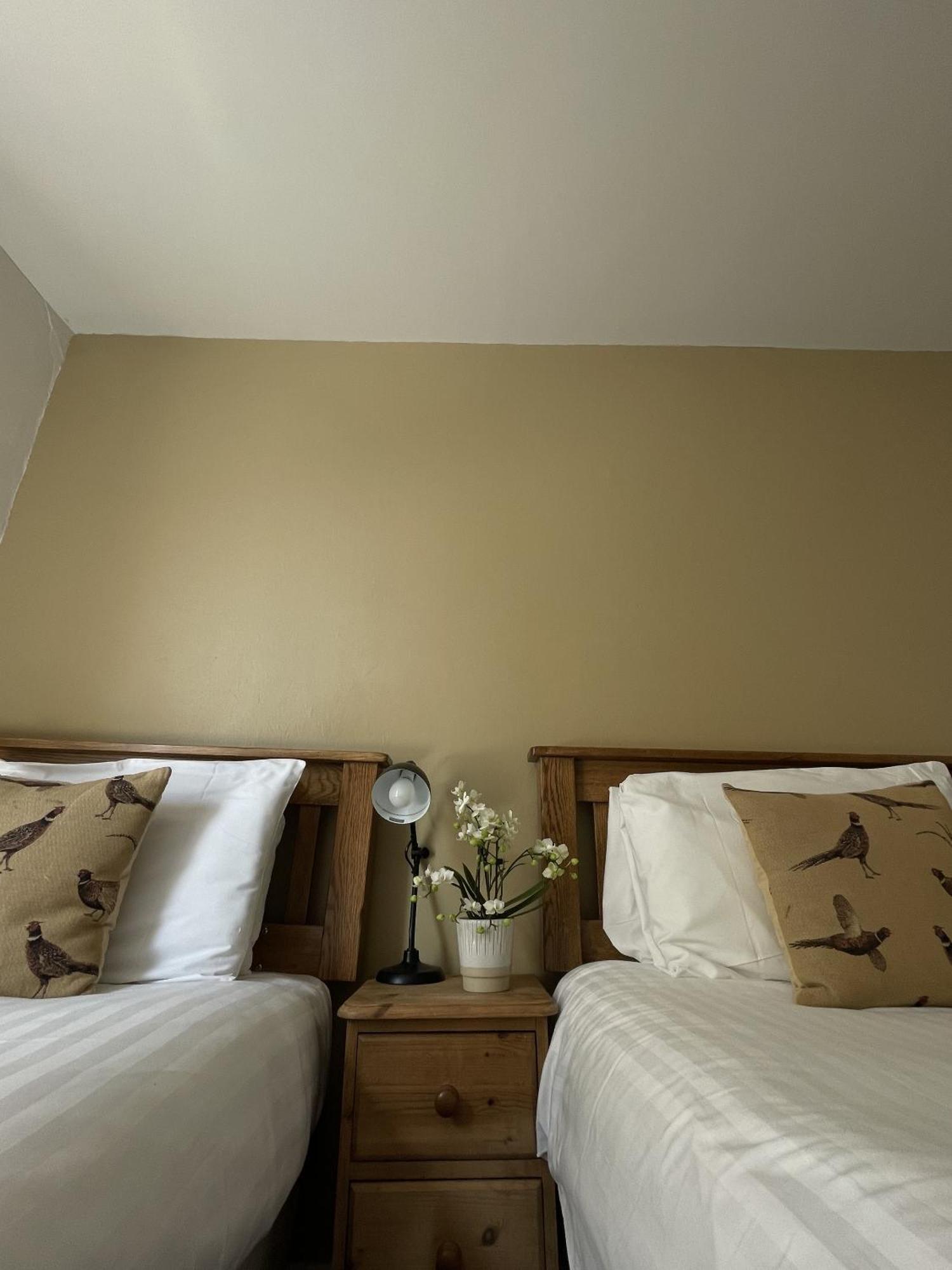 White Hart Hotel Wiveliscombe Værelse billede